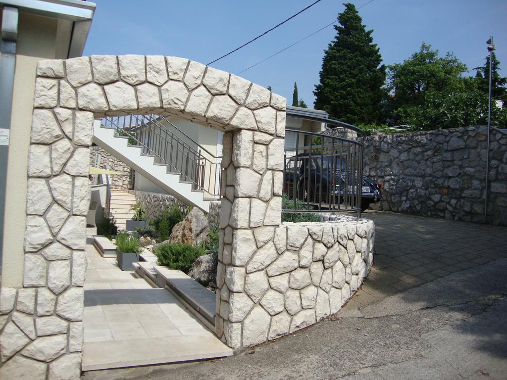 נובי ווינודולסקי Apartments Ilona מראה חיצוני תמונה