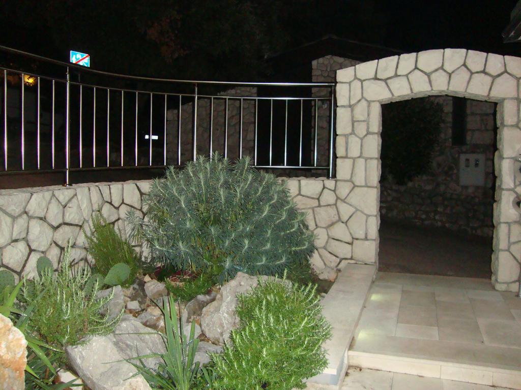 נובי ווינודולסקי Apartments Ilona מראה חיצוני תמונה