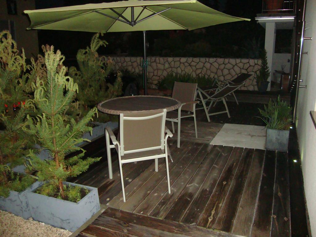 נובי ווינודולסקי Apartments Ilona מראה חיצוני תמונה