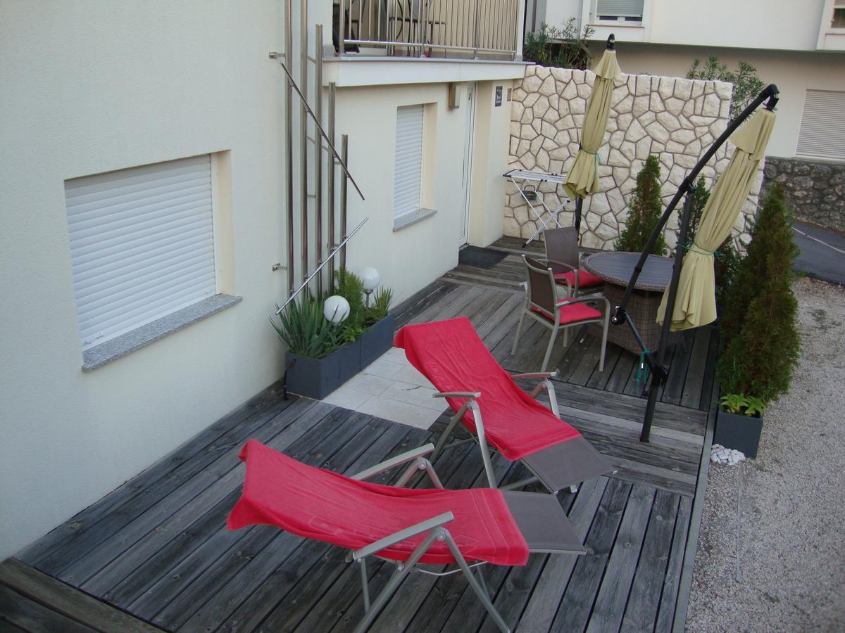 נובי ווינודולסקי Apartments Ilona מראה חיצוני תמונה