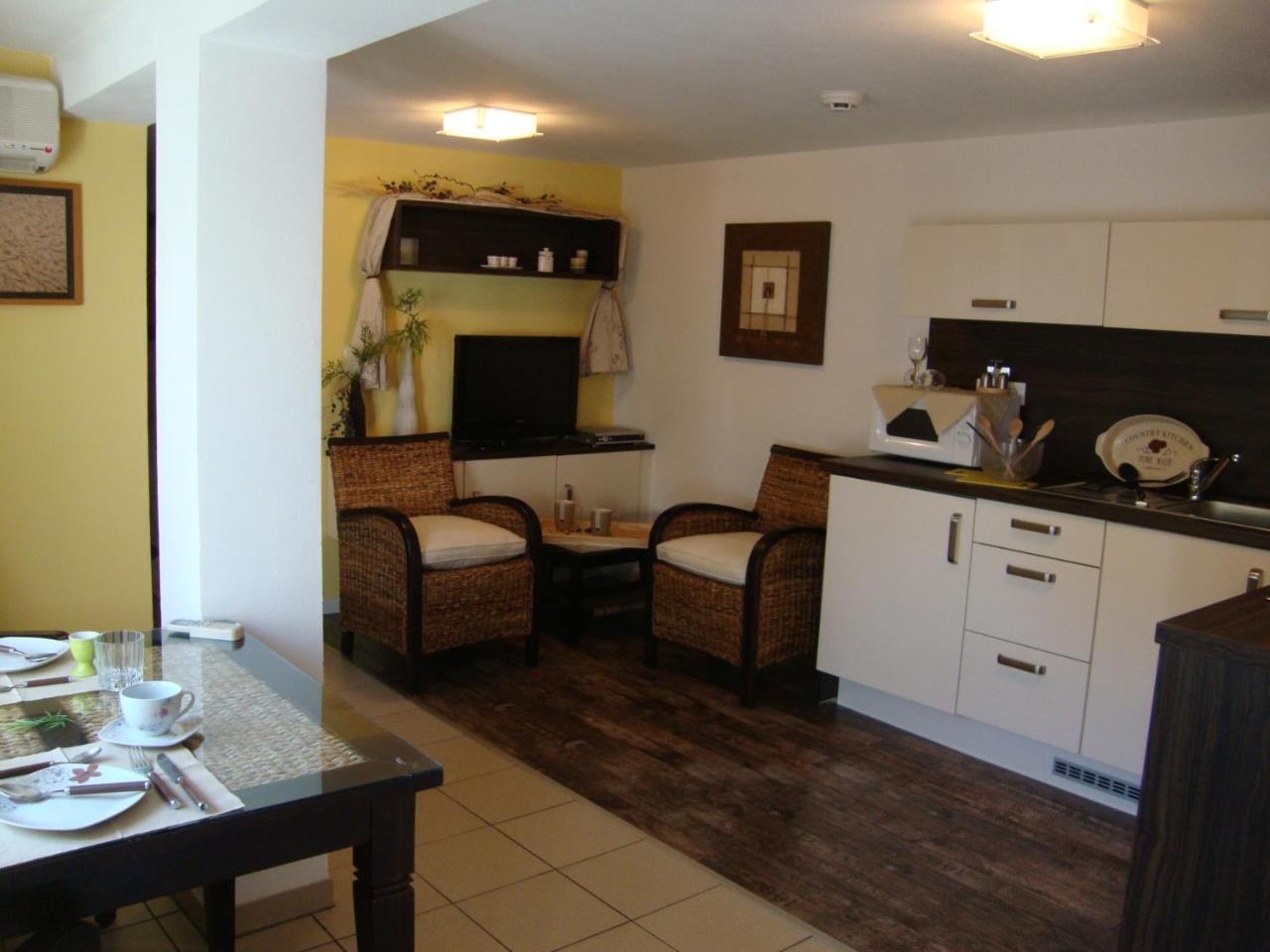 נובי ווינודולסקי Apartments Ilona מראה חיצוני תמונה