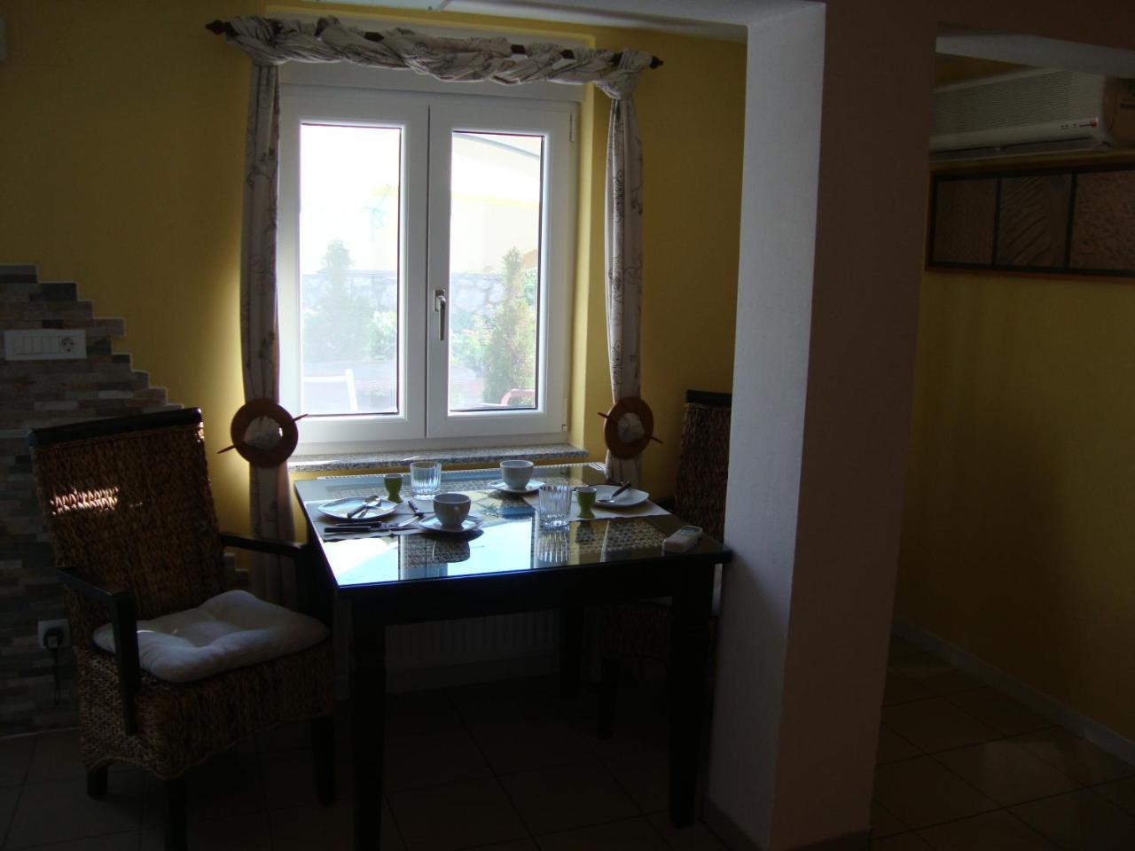נובי ווינודולסקי Apartments Ilona מראה חיצוני תמונה