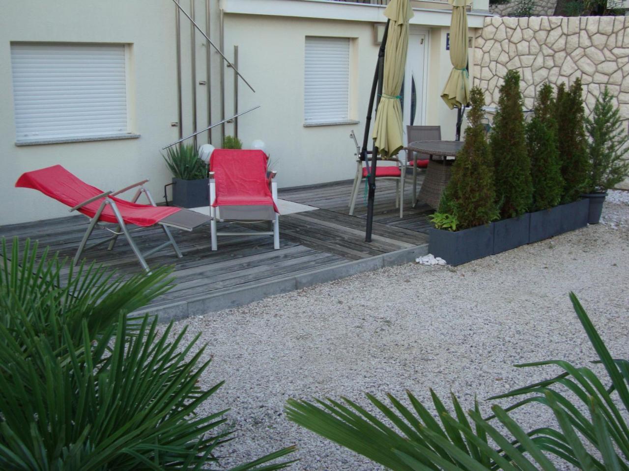 נובי ווינודולסקי Apartments Ilona מראה חיצוני תמונה